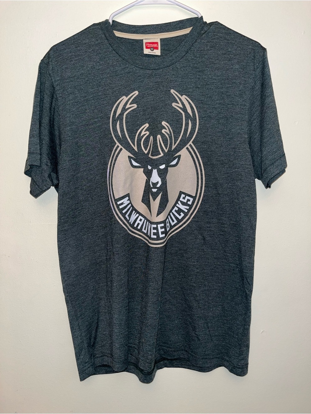 Milwaukee Bucks Logo Graphic T-Shirt
